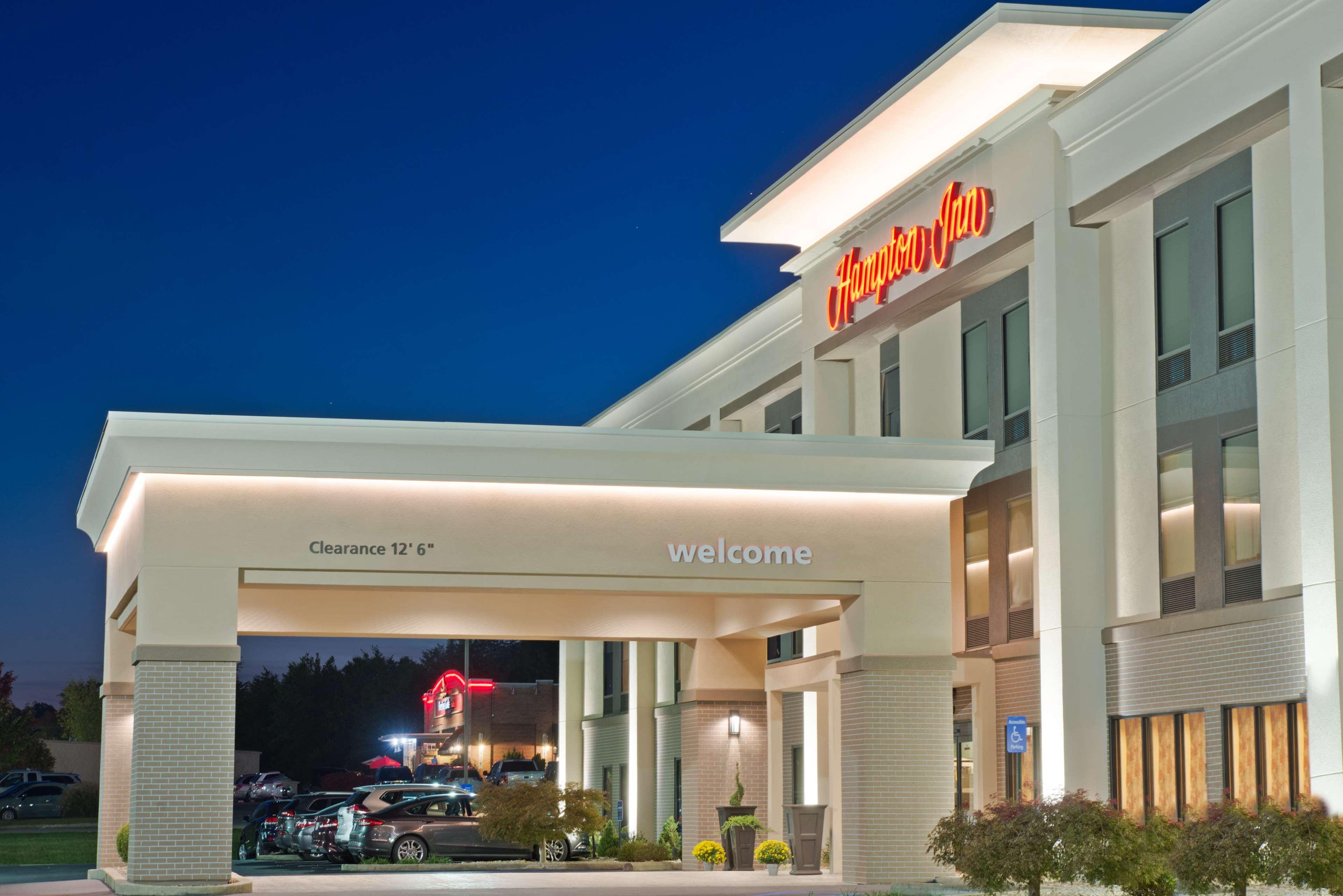 Hampton Inn Winfield Teays Valley Eksteriør billede